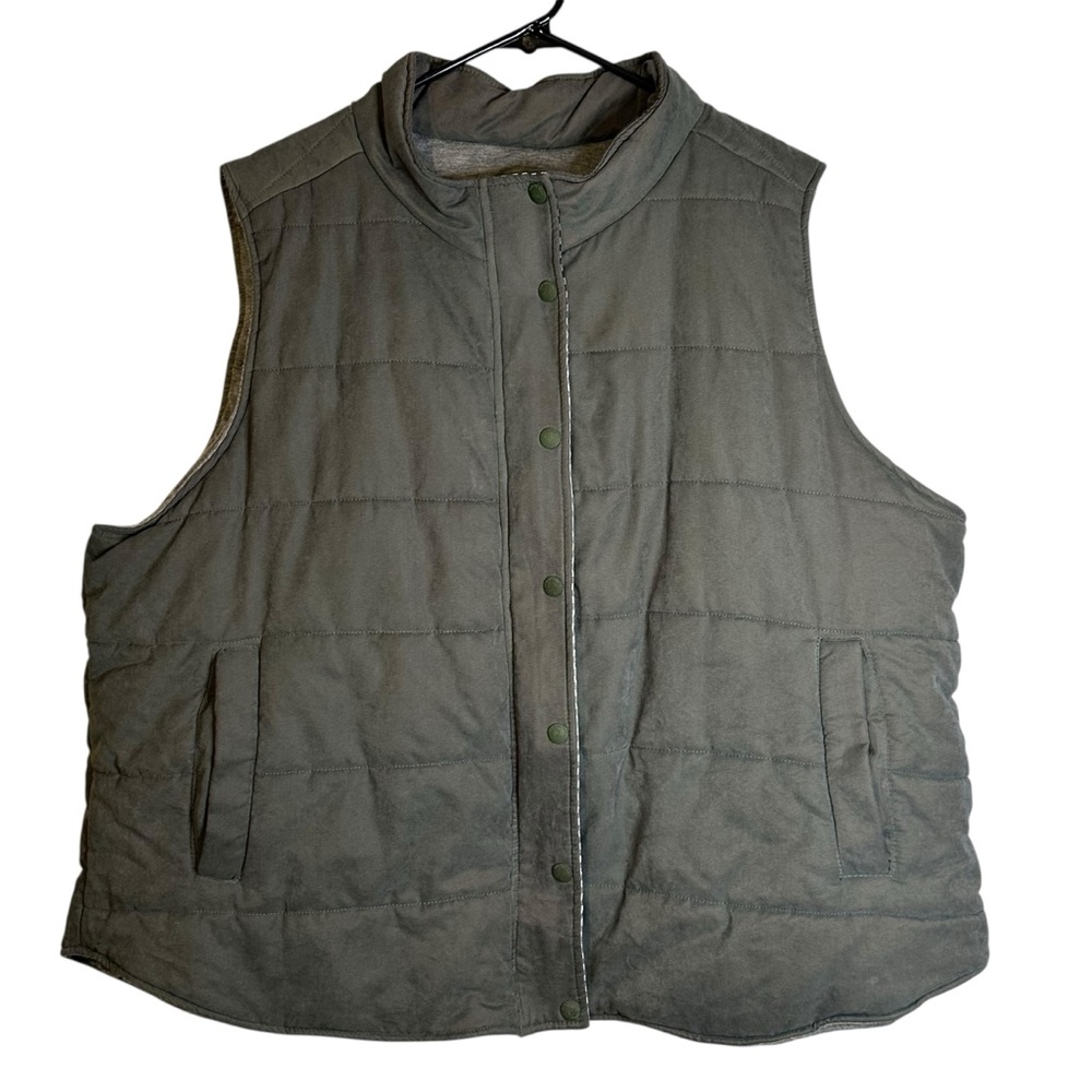 Skies Are Blue Quilted Sleeveless Vest Olive Green Size 3X Cozy Pockets Outdoors